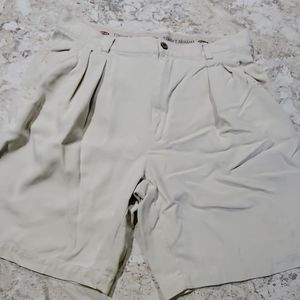 Tommy Bahama shorts